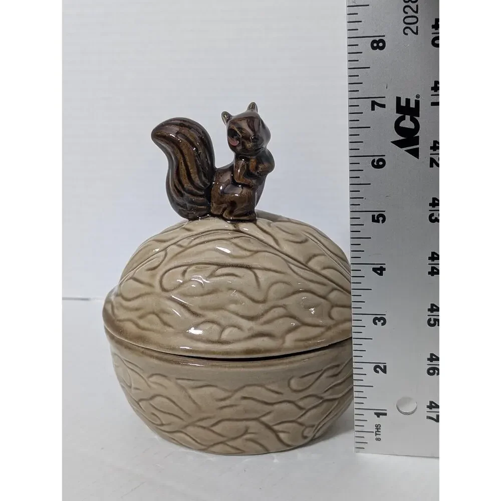 Vintage Ceramic Walnut Dish with Squirrel Finial Covered Nut Bowl